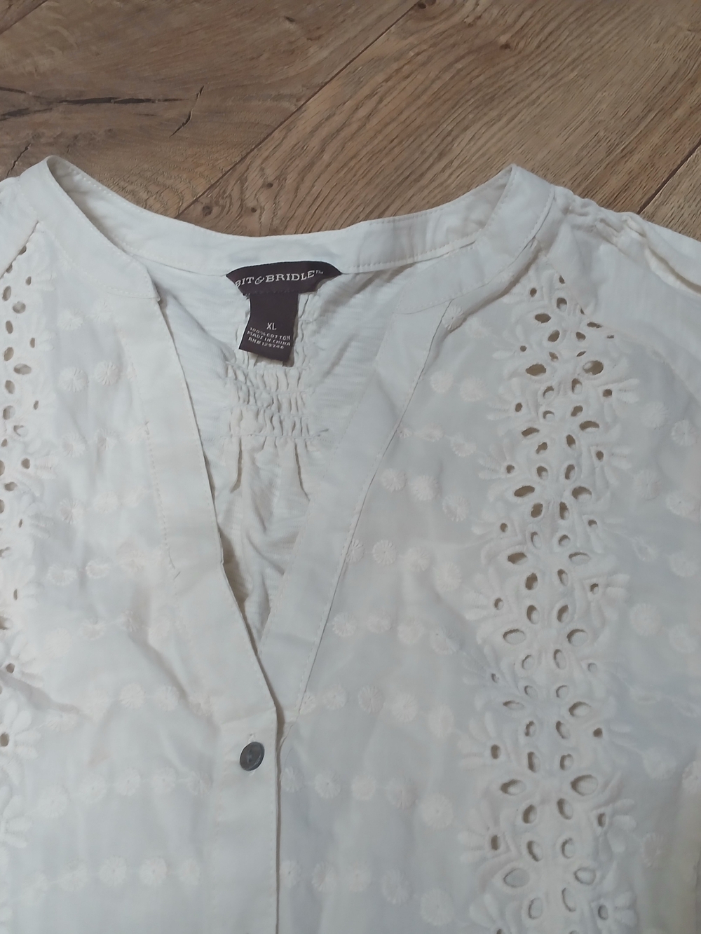 Bit & Bridle White Eyelet Button-Front Blouse 100% Cotton